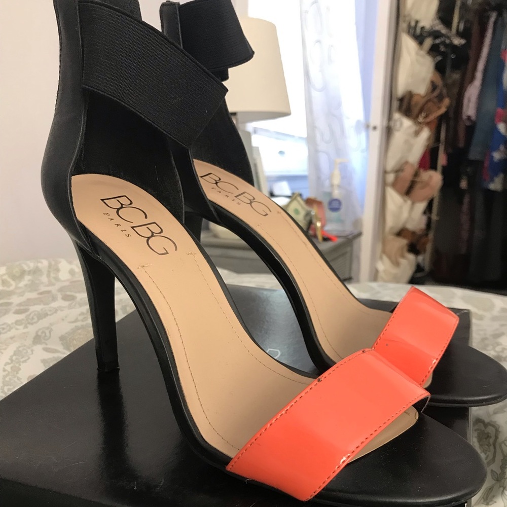 BCBG Paris Guava/Black Fanita Heels